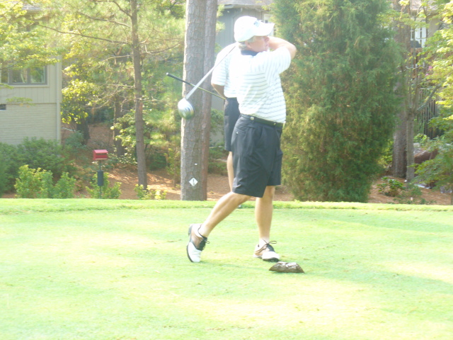 2007/09(Sept)/02(Pinehurst-Rossie-Camera)/640x480_2006-09-28 16-08-24.JPG